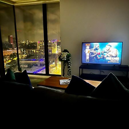 Premium Deals L Last-Minute Stay L 4 Min Walk To Birmingham Central Library L 18Th Floor 2 Bed 2 Bath City Centre Penthouse With Gym & Netflix By Jvt Short Lets المظهر الخارجي الصورة