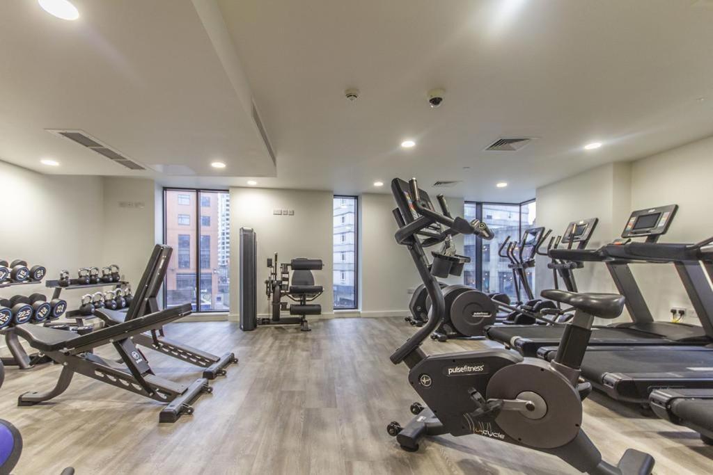 Premium Deals L Last-Minute Stay L 4 Min Walk To Birmingham Central Library L 18Th Floor 2 Bed 2 Bath City Centre Penthouse With Gym & Netflix By Jvt Short Lets المظهر الخارجي الصورة