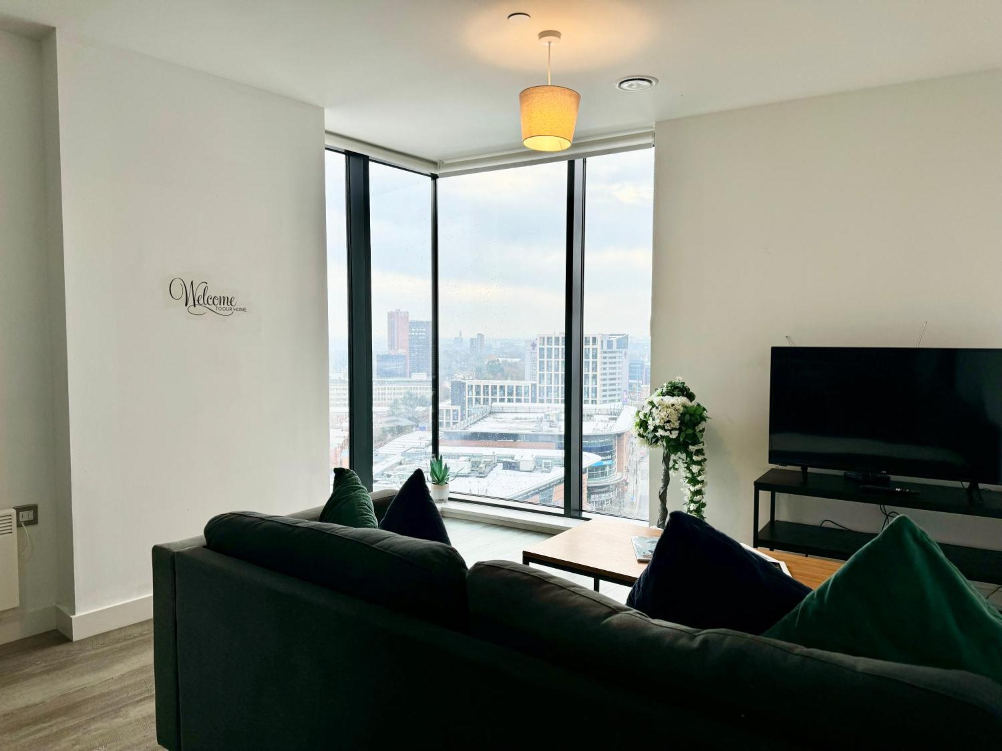 Premium Deals L Last-Minute Stay L 4 Min Walk To Birmingham Central Library L 18Th Floor 2 Bed 2 Bath City Centre Penthouse With Gym & Netflix By Jvt Short Lets المظهر الخارجي الصورة