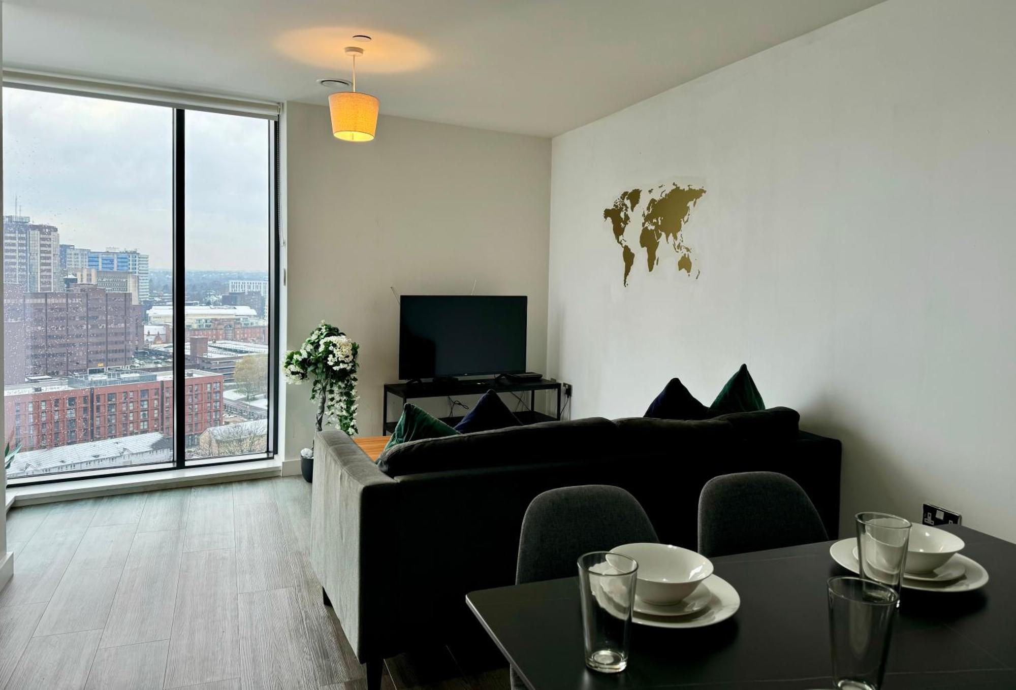 Premium Deals L Last-Minute Stay L 4 Min Walk To Birmingham Central Library L 18Th Floor 2 Bed 2 Bath City Centre Penthouse With Gym & Netflix By Jvt Short Lets المظهر الخارجي الصورة