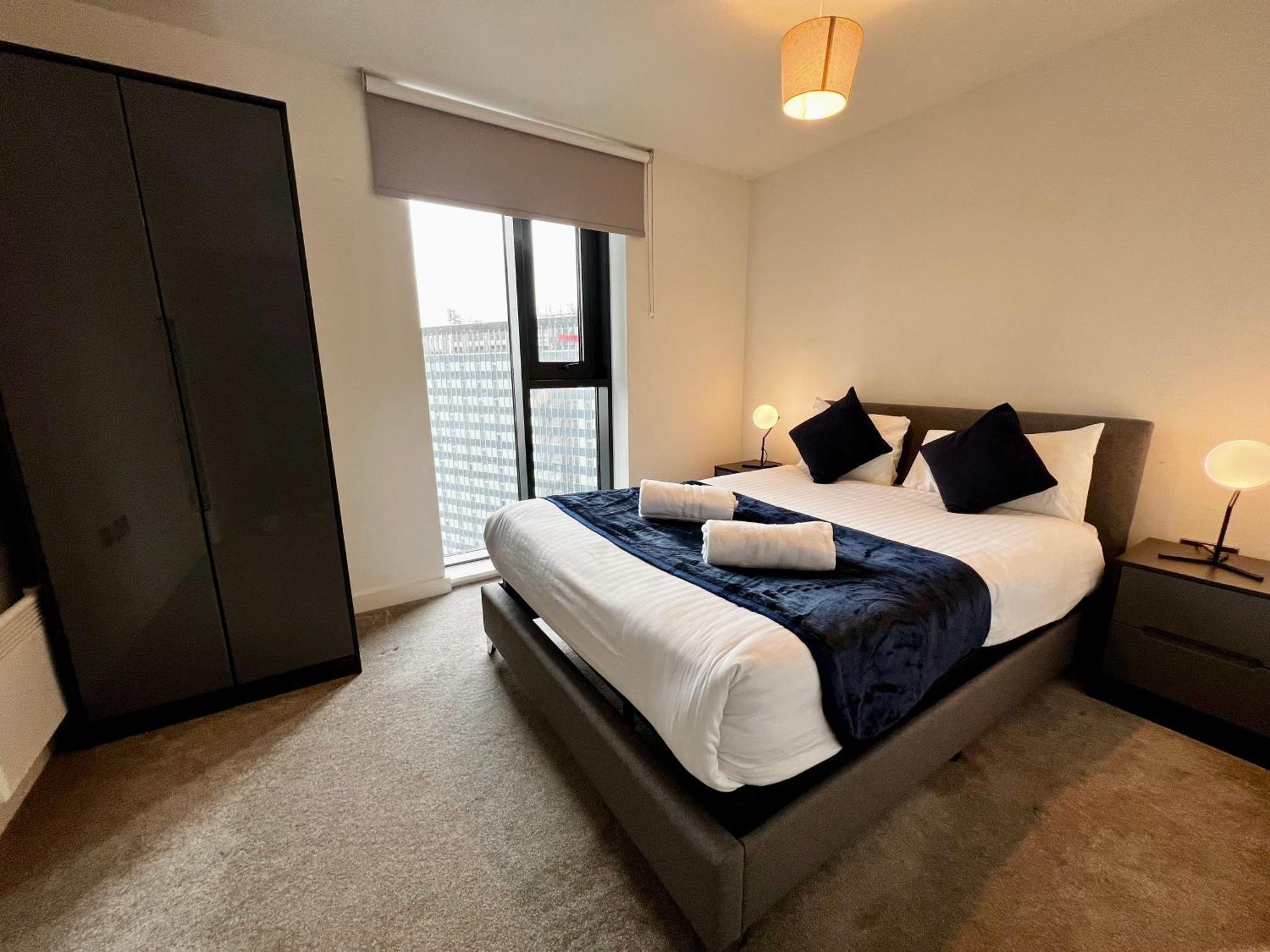 Premium Deals L Last-Minute Stay L 4 Min Walk To Birmingham Central Library L 18Th Floor 2 Bed 2 Bath City Centre Penthouse With Gym & Netflix By Jvt Short Lets المظهر الخارجي الصورة